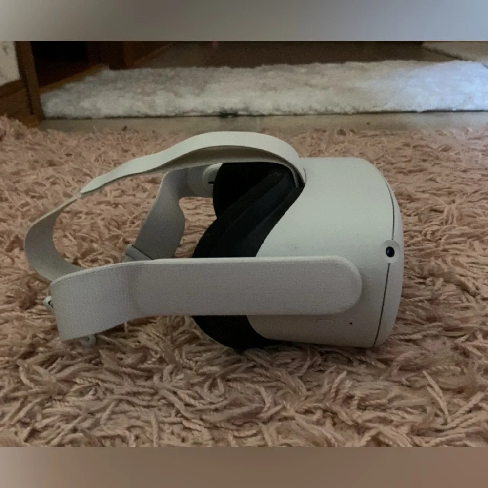 Quest 2 Advanced All-in-One VR Headset